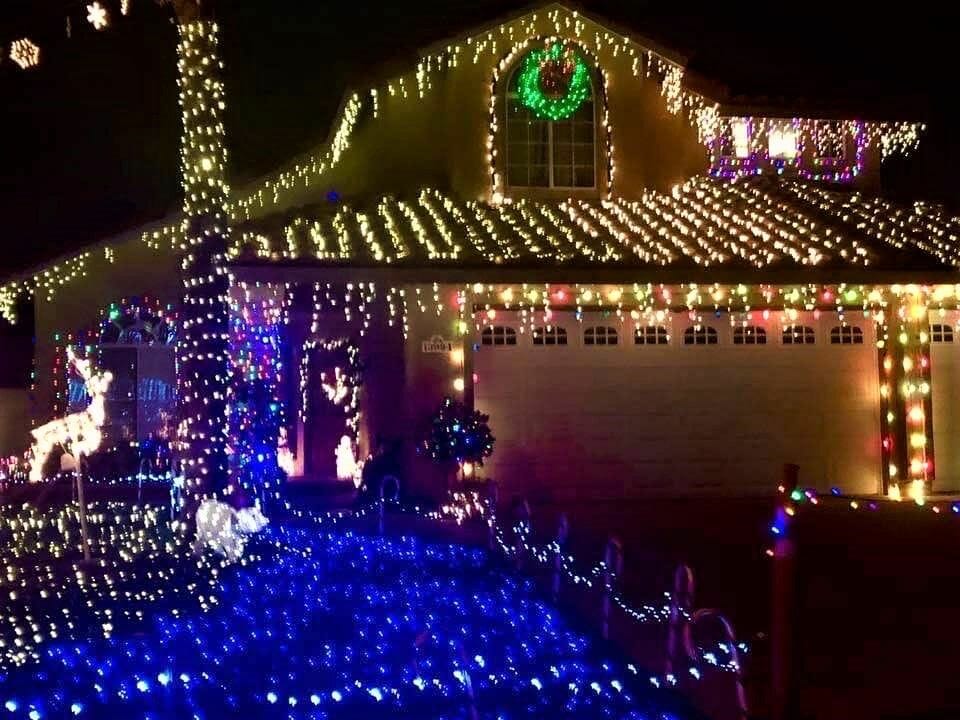 Christmas Card Lane - House decorated for Christmas