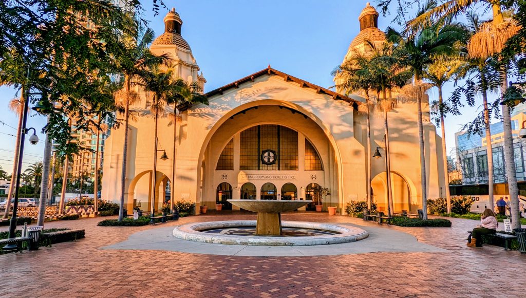 Entrance to Santa Fe Depot Train Station in San Diego with fountain in front