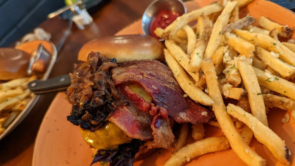 Bacon burger at Jeromes on the Hill - Julian Restaurants