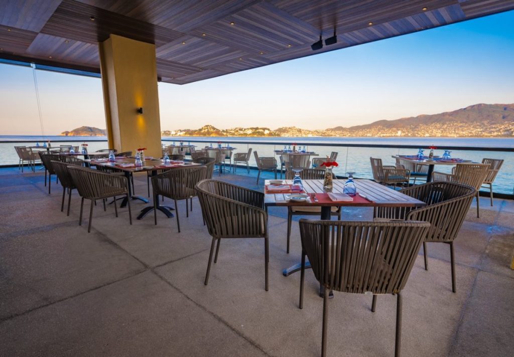 La Concha restaurant Las Brisas Acapulco