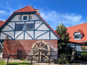 Danish house with mill in Solvang