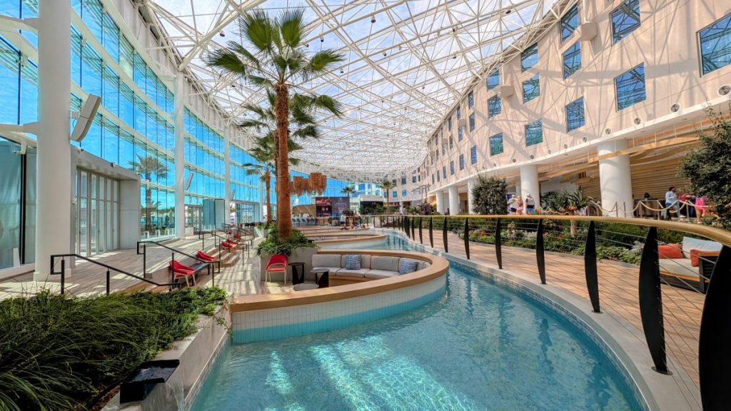 Lobby at Gaylord Pacific Chula Vista