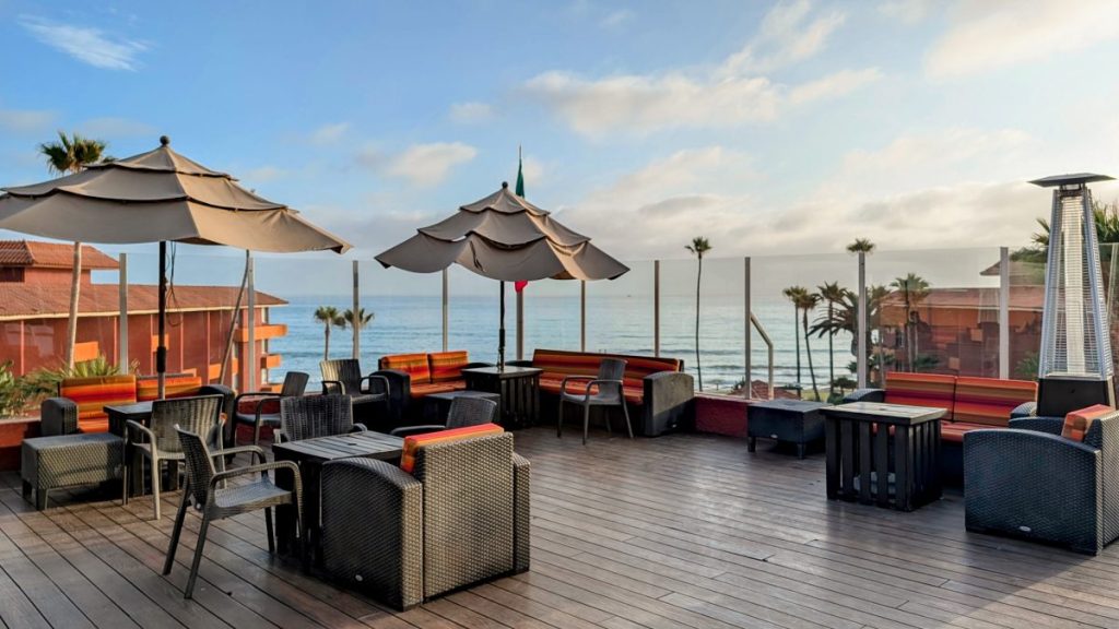 Puerto Nuevo Hotel & Villas Terrace Bar overlooking the ocean
